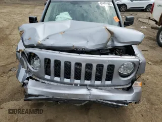 2015 Jeep Patriot High Altitude z VIN 1C4NJPFA8FD296253, wystawiony jako Copart lot #60509905 z przebiegiem Nie podano mil oraz Czysty tytuł • Clean title. Historia ofert i sprzedaży dostępna na DreamBid. Obrazek 11.