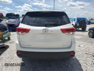 2018 Toyota Highlander SE z VIN 5TDJZRFH4JS801234, wystawiony jako Copart lot #58356715 z przebiegiem 140 265 mil mil oraz Szkoda całkowita • Salvage title. Historia ofert i sprzedaży dostępna na DreamBid. Obrazek 6.