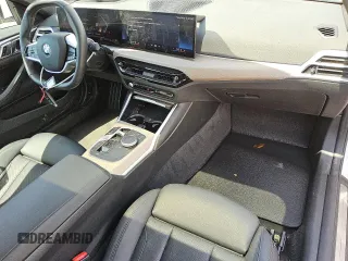 2025 BMW 4 Series 430i with VIN WBA43DA01SCT01356, listed as a Copart auction lot 53862335 with 17,451 mi miles and Clean title. Bid and sale history available at DreamBid. Image 8.