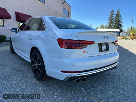 2018 Audi S4 Premium Plus with VIN WAUB4AF41JA002460, listed as a Copart auction lot 55532785 with 134,039 mi miles and Clean Title. Bid and sale history available at carsss.com. Image 3.