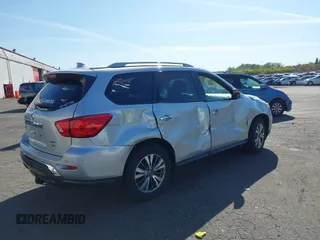 2019 Nissan Pathfinder SL with VIN 5N1DR2MM8KC629938, listed as a IAAI auction lot 42020133 with 78,631 mi miles and . Bid and sale history available at DreamBid. Image 4.