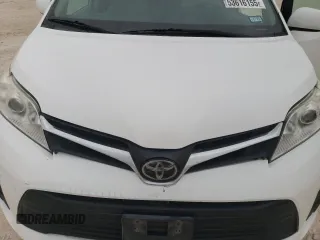 2020 Toyota Sienna LE Auto Access Seat с VIN 5TDKZ3DC1LS053764, выставлен на аукционе Copart как лот 53616155 с пробегом 108 778 миль миль и Списание • Salvage title. История ставок и продаж доступна на DreamBid. Изображение 14.