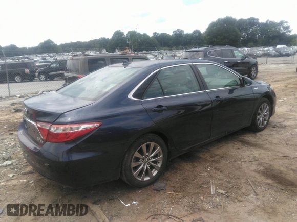 2017 Toyota Camry Hybrid LE with VIN 4T1BD1FK8HU229215, listed as a IAAI auction lot 40089195 with 67,749 mi miles. Bid and sale history available at carsss.com. Image 4.