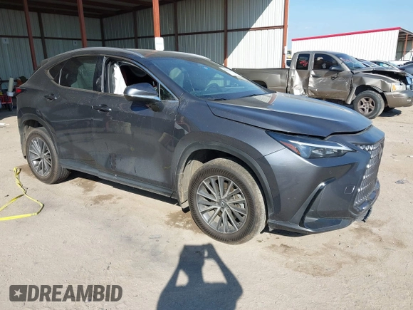 2024 Lexus NX 350h Premium z VIN 2T2GKCEZ4RC023717, wystawiony jako IAAI lot #41667789 z przebiegiem Nie podano mil oraz . Historia ofert i sprzedaży dostępna na DreamBid. Obrazek 1.