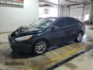 2017 Ford Focus SE with VIN 1FADP3F26HL315683, listed as a Copart auction lot 53682395 with 34,301 mi miles and Salvage Title. Bid and sale history available at carsss.com. Image 1.