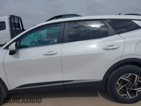 2024 Kia Sportage LX with VIN KNDPUCDF7R7311125, listed as a IAAI auction lot 41941739 with 22,242 mi miles and . Bid and sale history available at DreamBid. Image 14.