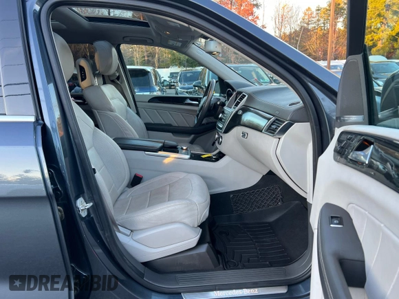 2016 Mercedes-Benz GL with VIN 4JGDF2EEXGA682823, listed as a Copart auction lot 82710124 with 216,598 mi miles and Clean Title. Bid and sale history available at carsss.com. Image 5.