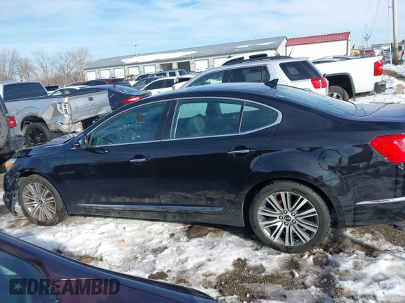 2015 Kia Cadenza Premium with VIN KNALN4D72F5181818, listed as a IAAI auction lot 41358864 with 113,460 mi miles. Bid and sale history available at carsss.com. Image 14.