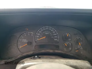 2003 Chevrolet Silverado 1500 with VIN 1GCEC14X33Z271919, listed as a Copart auction lot 53507845 with 233,803 mi miles and Salvage Title. Bid and sale history available at carsss.com. Image 9.
