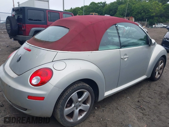 2009 Volkswagen Beetle Blush with VIN 3VWSG31Y49M410785, listed as a IAAI auction lot 42526781 with 161,114 mi miles and . Bid and sale history available at DreamBid. Image 4.