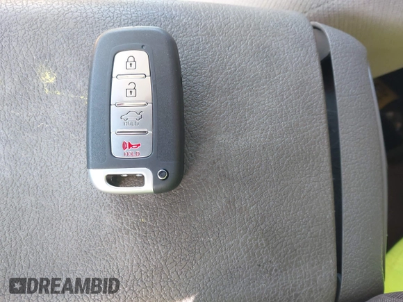 2014 Hyundai Sonata Limited with VIN 5NPEC4AB2EH943005, listed as a IAAI auction lot 41951991 with 176,380 mi miles and . Bid and sale history available at DreamBid. Image 11.