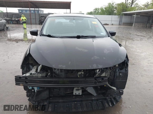 2016 Nissan Sentra SR with VIN 3N1AB7AP8GL652383, listed as a IAAI auction lot 42111211 with 140,984 mi miles and . Bid and sale history available at DreamBid. Image 13.
