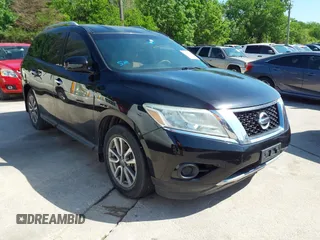 2014 Nissan Pathfinder SV with VIN 5N1AR2MN2EC658657, listed as a IAAI auction lot 42081432 with 170,905 mi miles. Bid and sale history available at carsss.com. Image 1.