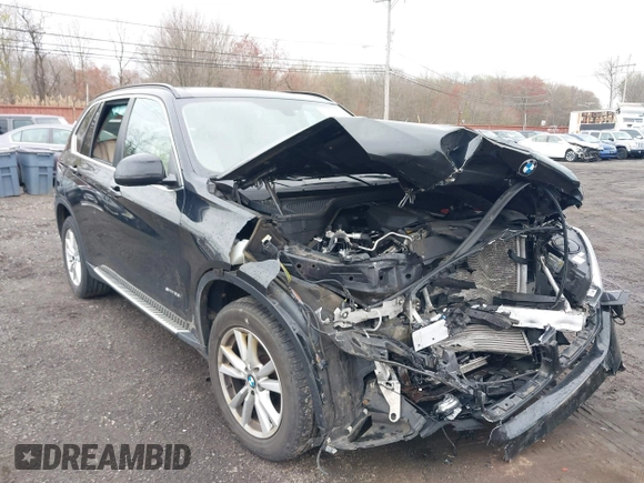 2014 BMW X5 xDrive35i z VIN 5UXKR0C51E0H26528, wystawiony jako IAAI lot #42027626 z przebiegiem 87 228 mil mil oraz . Historia ofert i sprzedaży dostępna na DreamBid. Obrazek 6.