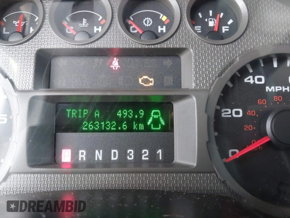 2008 Ford Super Duty F-250 SRW XL with VIN 1FTSX21548EA50876, listed as a IAAI auction lot 41540247 with 263,132 mi miles. Bid and sale history available at carsss.com. Image 15.