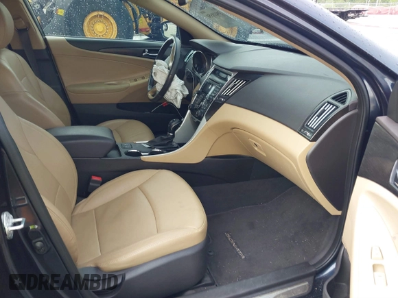 2013 Hyundai Sonata Limited with VIN 5NPEC4AC0DH559876, listed as a IAAI auction lot 39418550 with 83,353 mi miles and . Bid and sale history available at DreamBid. Image 5.