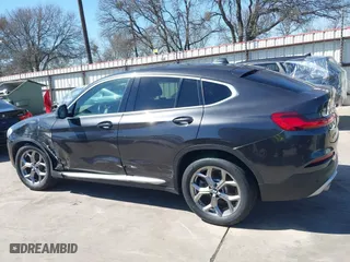 2020 BMW X4 xDrive30i with VIN 5UX2V1C07LLE67741, listed as a IAAI auction lot 41744018 with 40,549 mi miles. Bid and sale history available at carsss.com. Image 14.