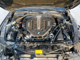2014 BMW 6 Series 650i z VIN WBA6B2C53ED129256, wystawiony jako Copart lot #85346084 z przebiegiem 51 948 mil mil oraz Szkoda całkowita • Salvage title. Historia ofert i sprzedaży dostępna na DreamBid. Obrazek 11.