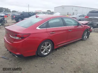 2019 Hyundai Sonata Sport with VIN 5NPE34AF7KH808312, listed as a IAAI auction lot 40815880 with 71,800 mi miles. Bid and sale history available at carsss.com. Image 4.