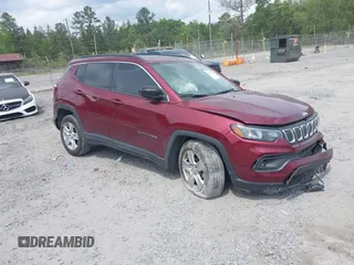 2022 Jeep Compass Altitude with VIN 3C4NJCBB9NT187445, listed as a IAAI auction lot 42090981 with 37,168 mi miles and . Bid and sale history available at DreamBid. Image 1.
