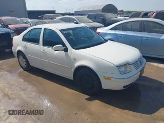 2004 Volkswagen Jetta GL с VIN 3VWRK69M44M060647, выставлен на аукционе IAAI как лот 40483805 с пробегом 155 335 миль миль и . История ставок и продаж доступна на DreamBid. Изображение 1.