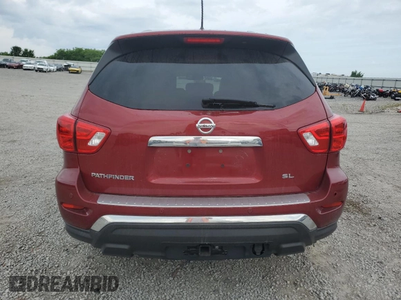 2018 Nissan Pathfinder SV z VIN 5N1DR2MN2JC625200, wystawiony jako Copart lot #58810925 z przebiegiem 69 342 mil mil oraz Szkoda całkowita • Salvage title. Historia ofert i sprzedaży dostępna na DreamBid. Obrazek 6.