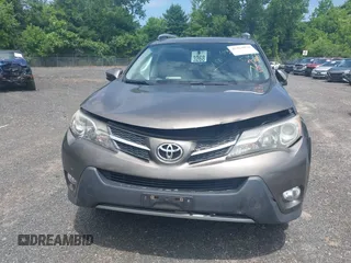 2015 Toyota RAV4 Limited z VIN 2T3DFREV5FW380479, wystawiony jako IAAI lot #42464096 z przebiegiem 81 803 mil mil oraz . Historia ofert i sprzedaży dostępna na DreamBid. Obrazek 13.