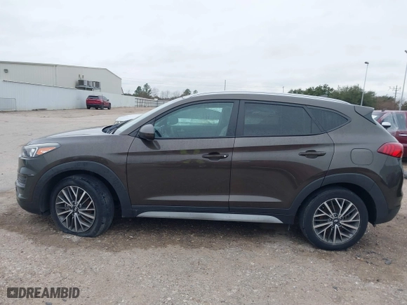 2020 Hyundai Tucson Sport with VIN KM8J33AL3LU156192, listed as a IAAI auction lot 41288165 with 53,210 mi miles. Bid and sale history available at carsss.com. Image 13.