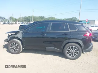 2025 Toyota Corolla Cross Hybrid S with VIN 7MUFBABG6SV066112, listed as a IAAI auction lot 42263992 with 1,684 mi miles and . Bid and sale history available at DreamBid. Image 14.