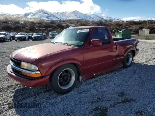 1998 Isuzu Hombre S z VIN 1GGCS1446W8656027, wystawiony jako Copart lot #45600695 z przebiegiem 230 953 mil mil oraz Szkody całkowita. Historia ofert i sprzedaży dostępna na DreamBid. Obrazek 1.