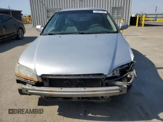 2001 Honda Accord LX z VIN 3HGCG66571G711496, wystawiony jako Copart lot #55837635 z przebiegiem 241 017 mil mil oraz Szkoda całkowita • Salvage title. Historia ofert i sprzedaży dostępna na DreamBid. Obrazek 5.
