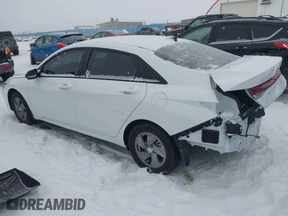 2024 Hyundai Elantra SE with VIN KMHLL4DG1RU764086, listed as a IAAI auction lot 41525779 with 4,261 mi miles and . Bid and sale history available at DreamBid. Image 3.