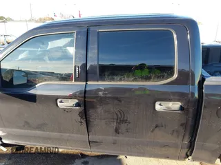 2019 Ford F-150 XL with VIN 1FTEW1C40KKC52685, listed as a IAAI auction lot 41380536 with 117,655 mi miles and . Bid and sale history available at DreamBid. Image 14.