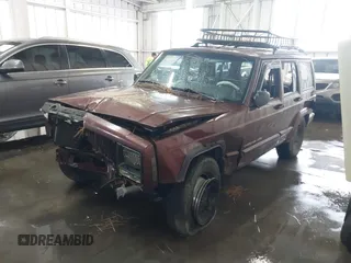 2000 Jeep Cherokee Classic with VIN 1J4FF58S5YL202378, listed as a IAAI auction lot 40864657 with Not provided miles and . Bid and sale history available at DreamBid. Image 2.