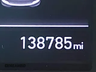 2020 Hyundai Elantra Value Edition z VIN KMHD84LF1LU956131, wystawiony jako IAAI lot #41866611 z przebiegiem 138 785 mil mil oraz . Historia ofert i sprzedaży dostępna na DreamBid. Obrazek 16.