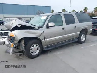 2000 GMC Yukon XL SLT with VIN 3GKFK16T8YG214595, listed as a IAAI auction lot 41718828 with 289,483 mi miles. Bid and sale history available at carsss.com. Image 17.