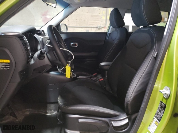 2015 Kia Soul with VIN KNDJN2A22F7764286, listed as a Copart auction lot 50786205 with 33,921 mi miles and Salvage Title. Bid and sale history available at carsss.com. Image 7.