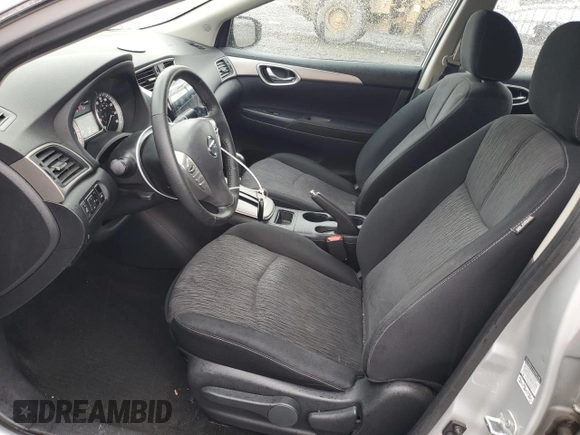 2014 Nissan Sentra SV z VIN 3N1AB7AP8EY289406, wystawiony jako Copart lot #56767635 z przebiegiem 52 077 mil mil oraz Szkoda całkowita • Salvage title. Historia ofert i sprzedaży dostępna na DreamBid. Obrazek 7.
