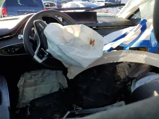 2024 Genesis GV70 Advanced с VIN 5NMMCET1XRH003530, выставлен на аукционе Copart как лот 86775214 с пробегом Не указан миль и Списание • Salvage title. История ставок и продаж доступна на DreamBid. Изображение 8.