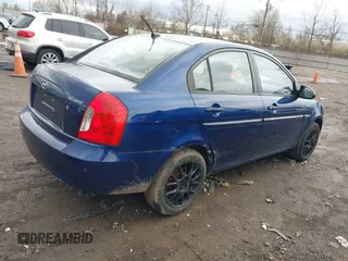2008 Hyundai Accent GLS with VIN KMHCN46C18U258681, listed as a IAAI auction lot 41849018 with 73,398 mi miles. Bid and sale history available at carsss.com. Image 4.