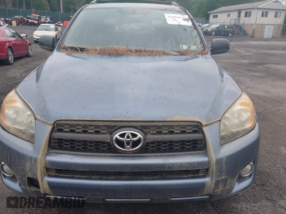 2009 Toyota RAV4 Sport with VIN JTMBF32V99D014423, listed as a IAAI auction lot 42604946 with 164,190 mi miles and . Bid and sale history available at DreamBid. Image 6.
