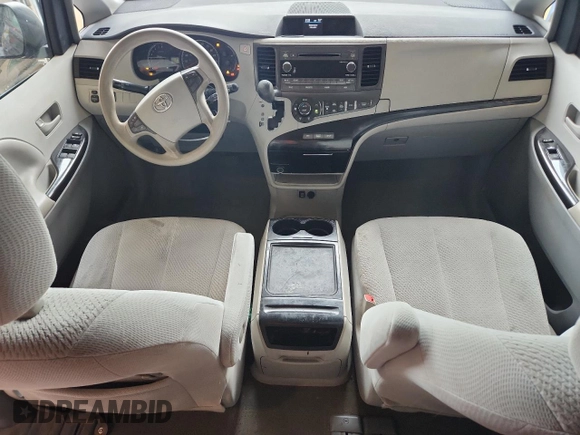 2013 Toyota Sienna LE AAS with VIN 5TDKK3DC0DS301864, listed as a Copart auction lot 62287335 with 195,075 mi miles and Clean title. Bid and sale history available at DreamBid. Image 8.