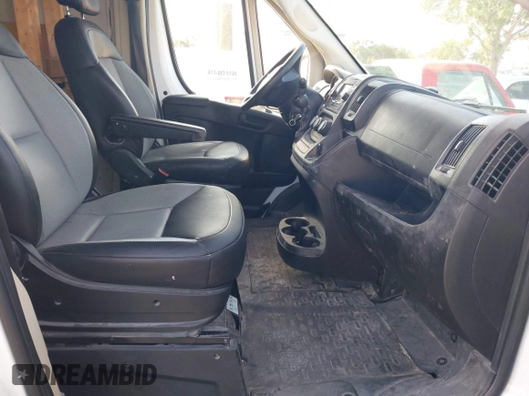 2019 Ram ProMaster Cargo with VIN 3C6TRVCG7KE502322, listed as a IAAI auction lot 41863824 with 355,881 mi miles and . Bid and sale history available at DreamBid. Image 5.