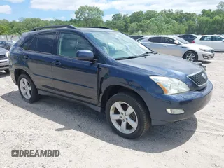 2005 Lexus RX 330 z VIN 2T2HA31U95C068793, wystawiony jako IAAI lot #42293231 z przebiegiem 127 960 mil mil oraz . Historia ofert i sprzedaży dostępna na DreamBid. Obrazek 1.