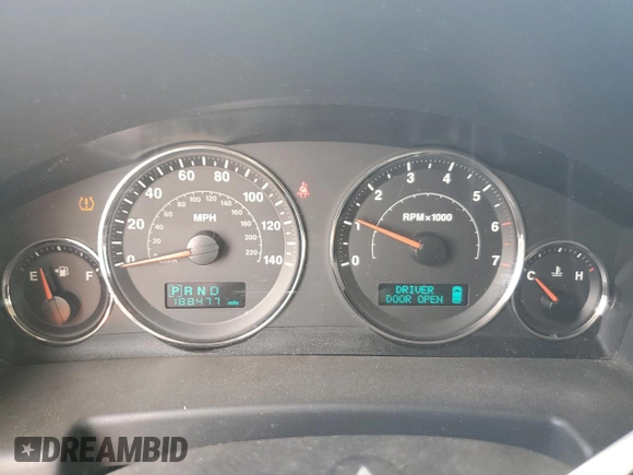 2007 Jeep Commander Sport with VIN 1J8HG48P27C611625, listed as a Copart auction lot 62676385 with 188,477 mi miles and Clean title. Bid and sale history available at DreamBid. Image 9.