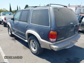 2000 Ford Explorer Eddie Bauer с VIN 1FMZU64E2YZA53922, выставлен на аукционе IAAI как лот 42765856 с пробегом 191 240 миль миль и . История ставок и продаж доступна на DreamBid. Изображение 3.