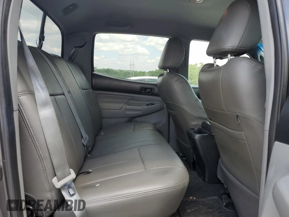 2015 Toyota Tacoma with VIN 3TMMU4FN1FM073755, listed as a Copart auction lot 59657105 with 114,193 mi miles and Salvage title. Bid and sale history available at DreamBid. Image 10.