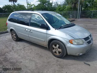 2006 Dodge Grand Caravan SXT with VIN 2D4GP44L46R727374, listed as a IAAI auction lot 41803315 with 383,332 mi miles. Bid and sale history available at carsss.com. Image 1.