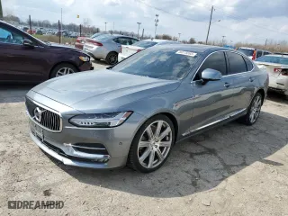 2017 Volvo S90 Inscription with VIN YV1A22ML1H1001821, listed as a Copart auction lot 46078893 with 62,122 mi miles. Bid and sale history available at carsss.com. Image 1.
