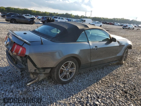 2010 Ford Mustang V6 с VIN 1ZVBP8EN0A5127744, выставлен на аукционе Copart как лот 73587404 с пробегом 113 981 миль миль и Чистый • Clean title. История ставок и продаж доступна на DreamBid. Изображение 3.